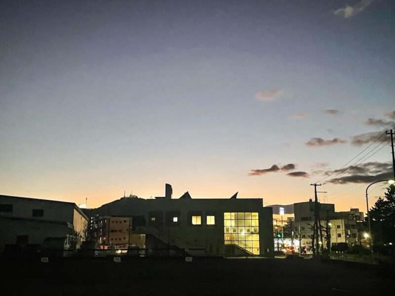 2025.11.15撮影「 函館市千歳図書室 」